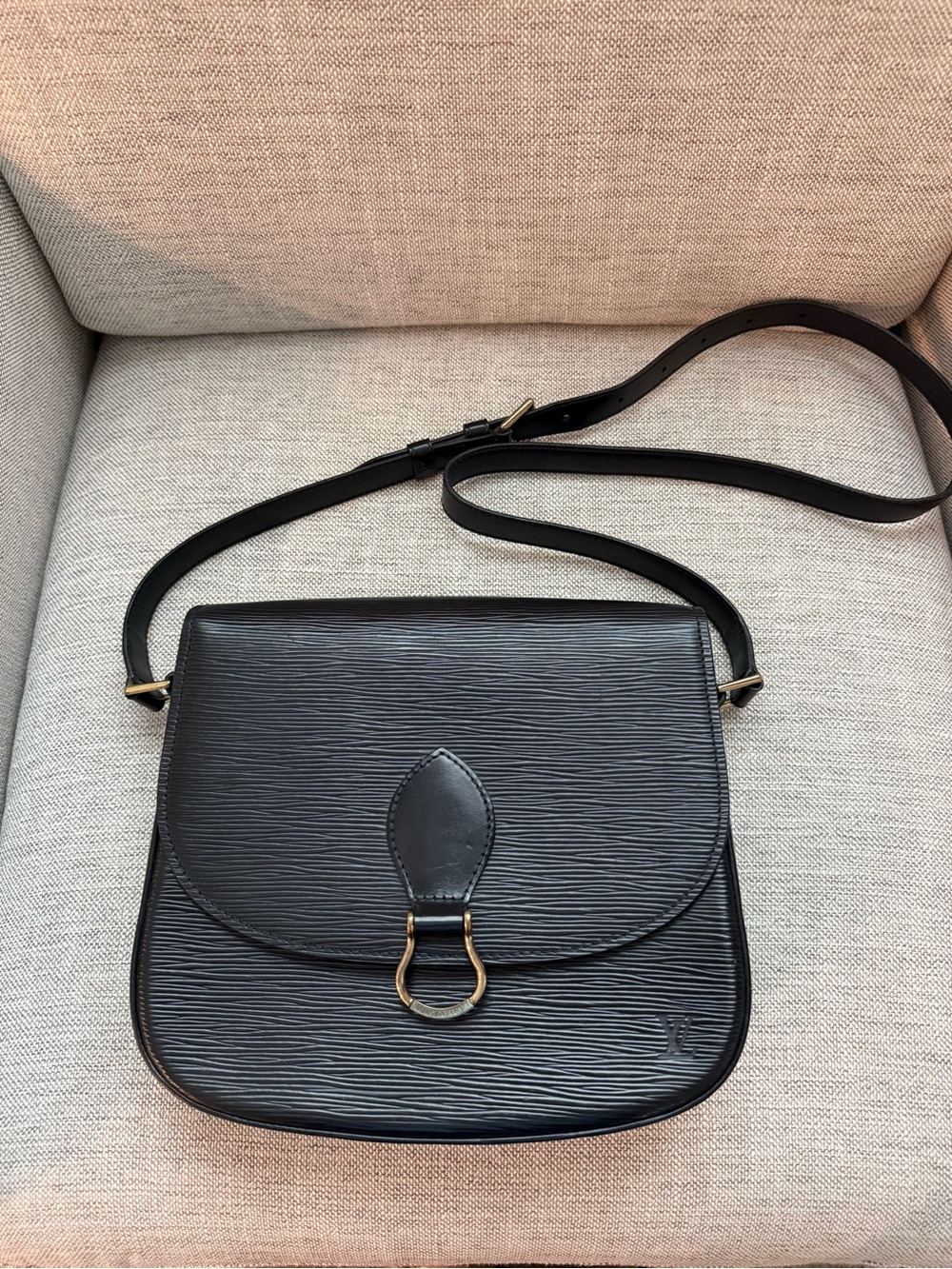 Louis Vuitton St Cloud GM Black Epi Leather Crossbody with Gold-Tone Hardware